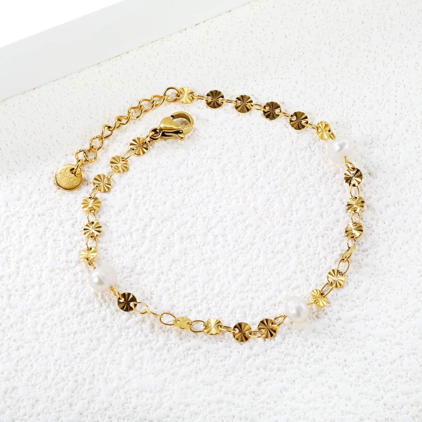 Maris Pearl Bracelet