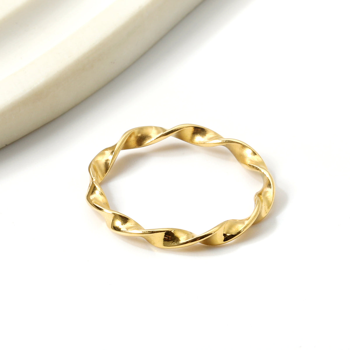 Luma Ring