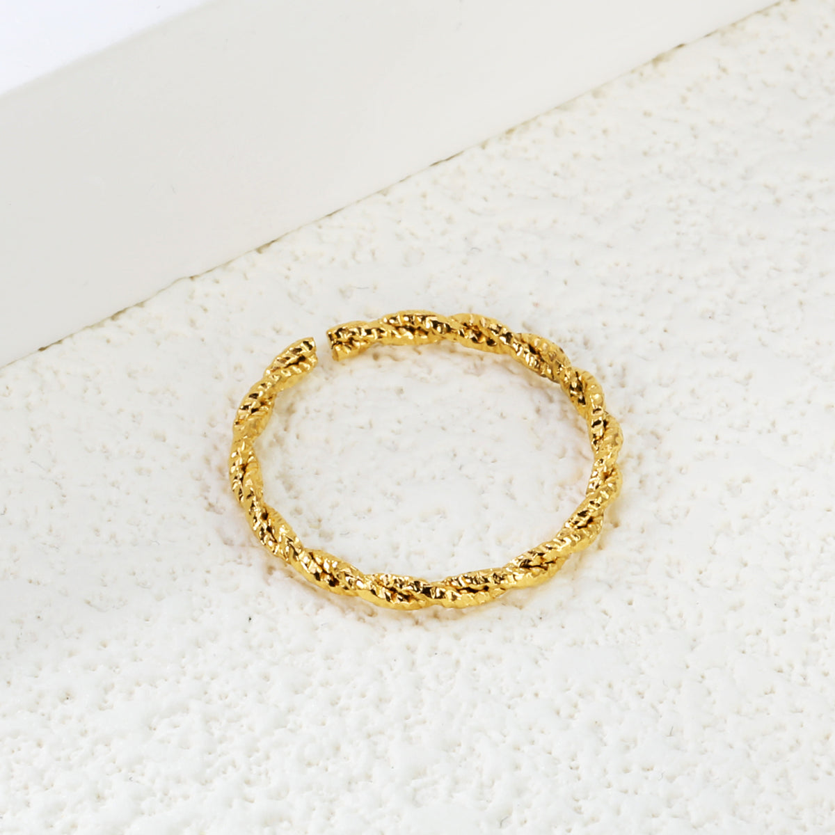 Riva Ring